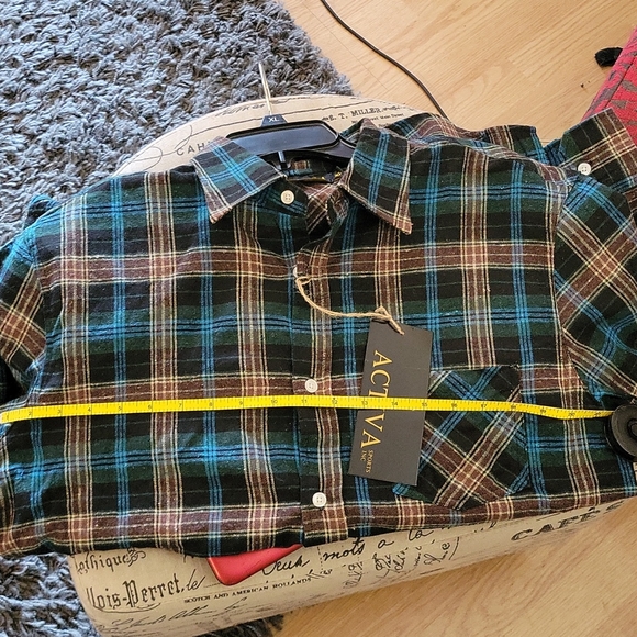 Men's Flannel NWT - Picture 3 of 3